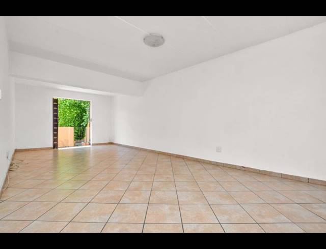 2 BEDROOM SECTIONAL TITLE TO LET IN NOORDHANG